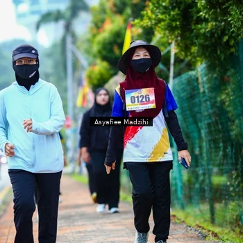 Runner Photo 8312722