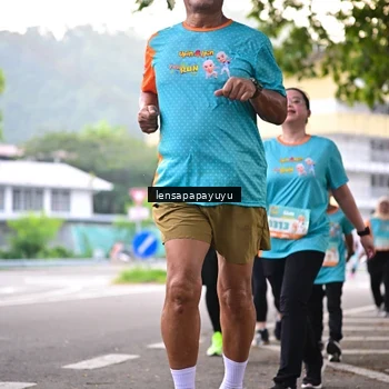 Runner Photo 8312730