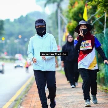 Runner Photo 8312742