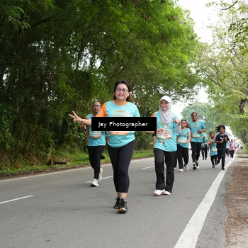Runner Photo 8312749