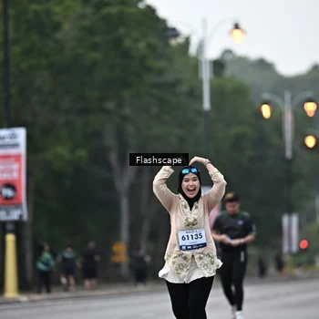 Runner Photo 8312756