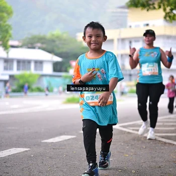 Runner Photo 8312775