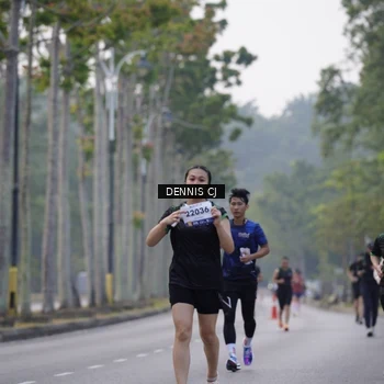 Runner Photo 8312779