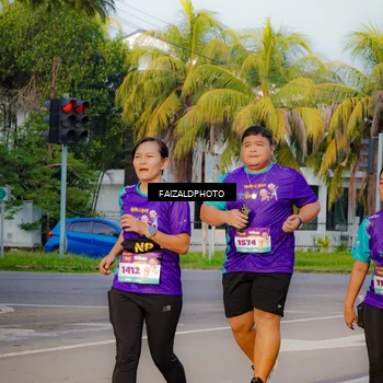 Runner Photo 8312816