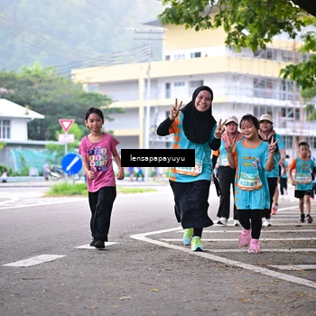Runner Photo 8312821