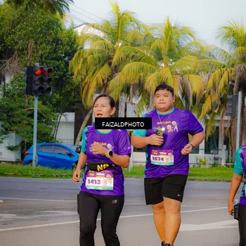 Runner Photo 8312824