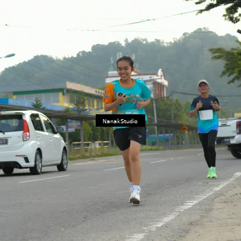 Runner Photo 8312825