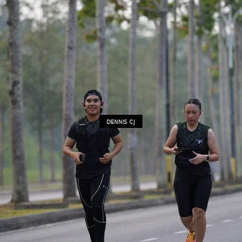 Runner Photo 8312827