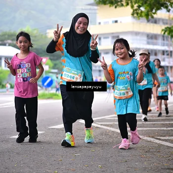 Runner Photo 8312839