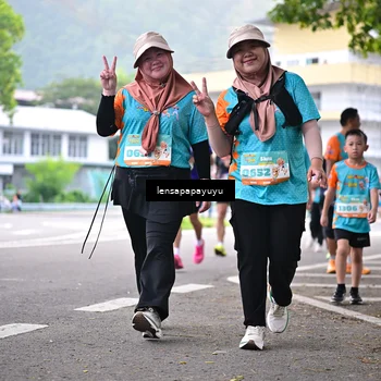 Runner Photo 8312842