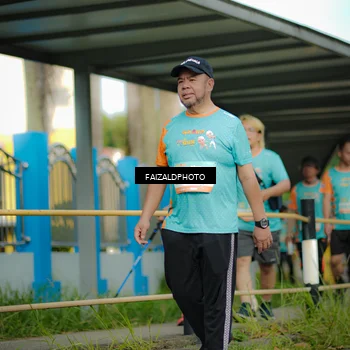 Runner Photo 8312853