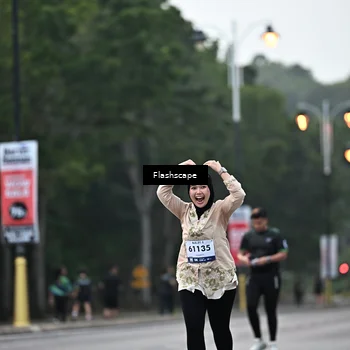 Runner Photo 8312871