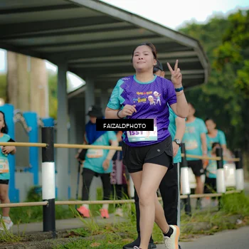 Runner Photo 8312885