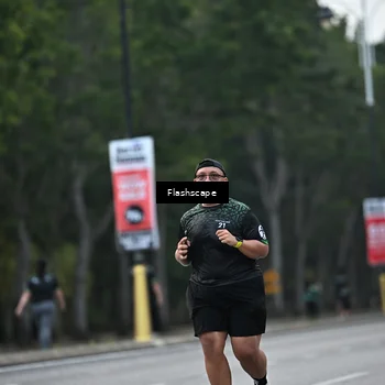 Runner Photo 8312887