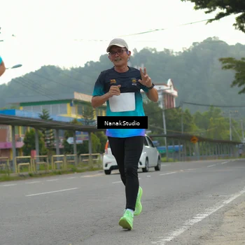 Runner Photo 8312890