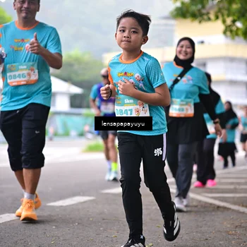 Runner Photo 8312952