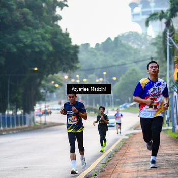 Runner Photo 8312962
