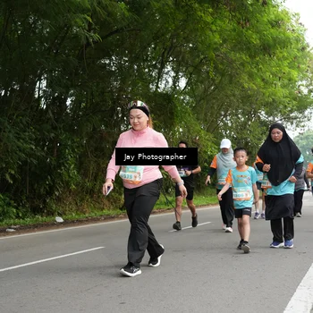 Runner Photo 8312977