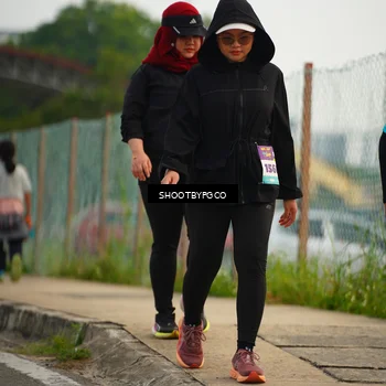 Runner Photo 8313002