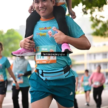 Runner Photo 8313023