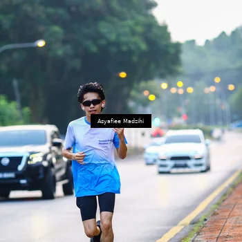 Runner Photo 8313042