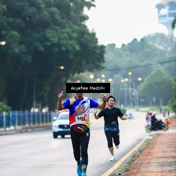Runner Photo 8313052