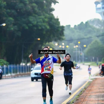 Runner Photo 8313060