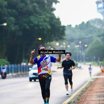 Runner Photo 8313061