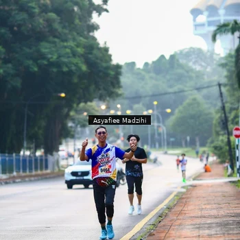 Runner Photo 8313062