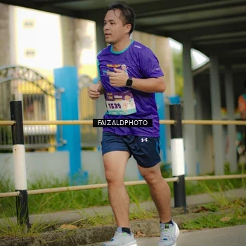 Runner Photo 8313067
