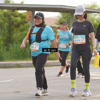 Runner Photo 8313076