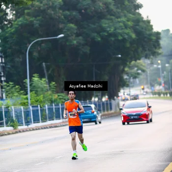 Runner Photo 8313084