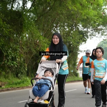 Runner Photo 8313092
