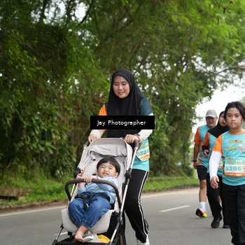 Runner Photo 8313098