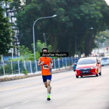 Runner Photo 8313104