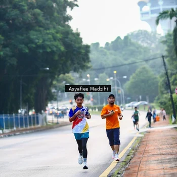 Runner Photo 8313113