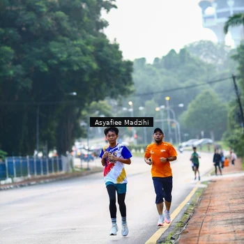 Runner Photo 8313120