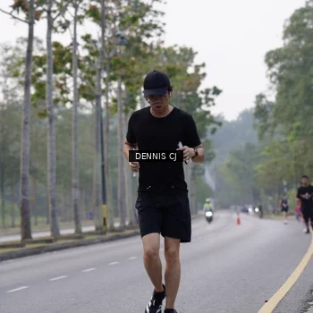 Runner Photo 8313123