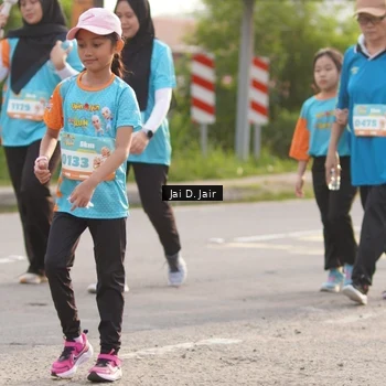 Runner Photo 8313125
