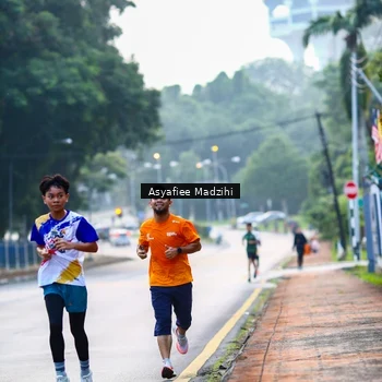 Runner Photo 8313126
