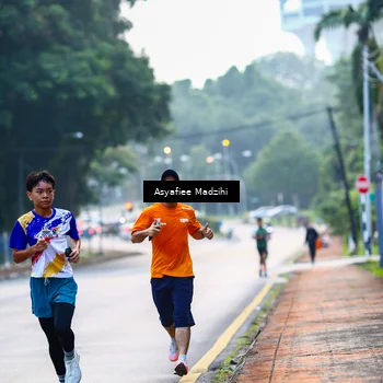 Runner Photo 8313130