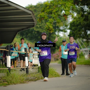Runner Photo 8313136