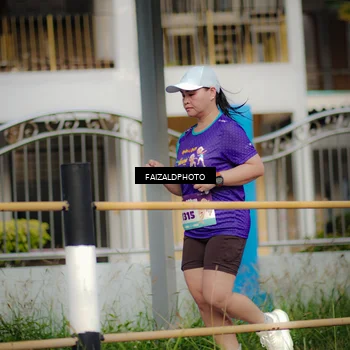 Runner Photo 8313159