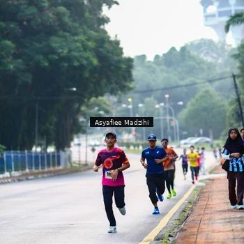 Runner Photo 8313169