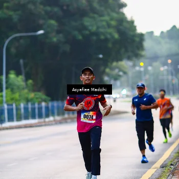 Runner Photo 8313191