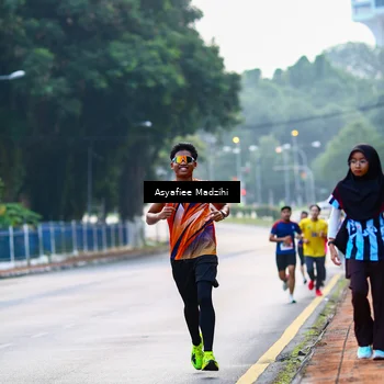 Runner Photo 8313198