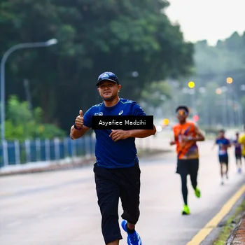 Runner Photo 8313200