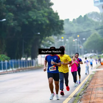 Runner Photo 8313211