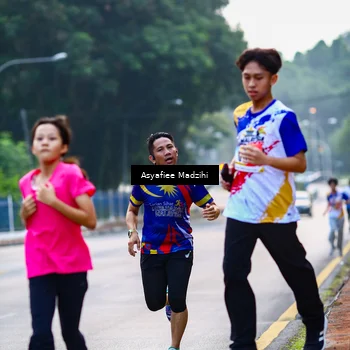 Runner Photo 8313236
