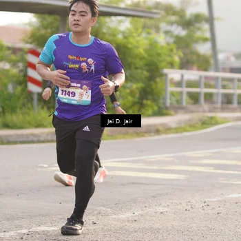 Runner Photo 8313241